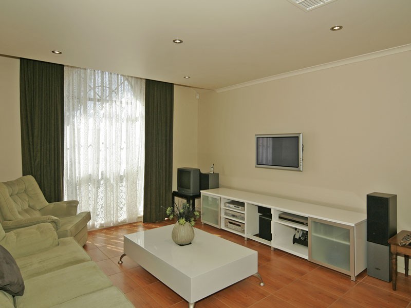 11 Anthony Street, Henley Beach SA 5022