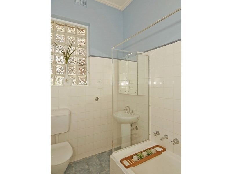 574B Seaview Road, Grange SA 5022