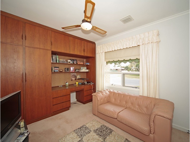 9 Ozone Avenue, Semaphore Park SA 5019