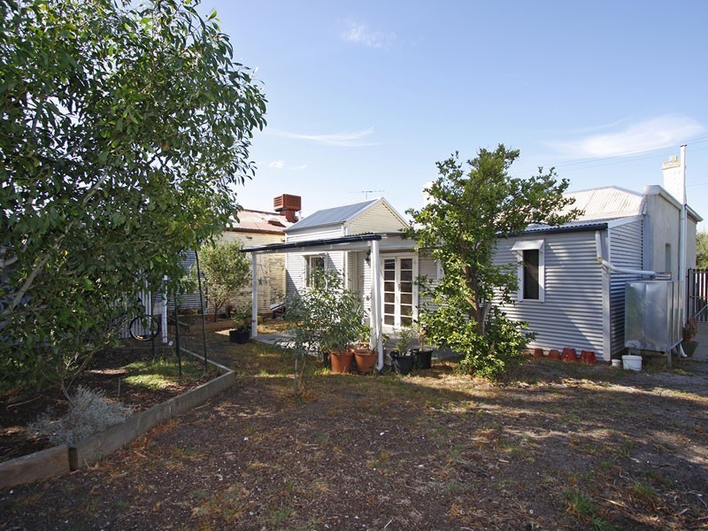 61 Emily Street, Birkenhead SA 5015