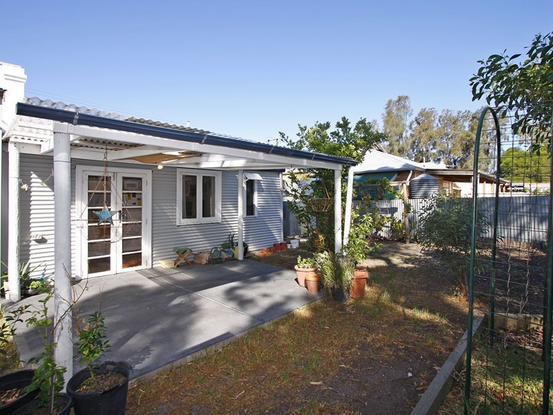 61 Emily Street, Birkenhead SA 5015