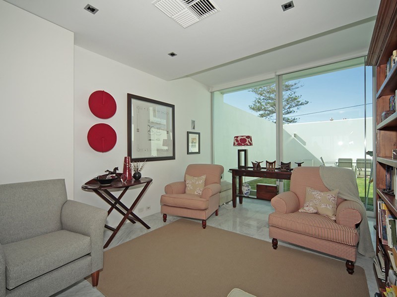 111 Esplanade ,, Henley Beach South SA 5022