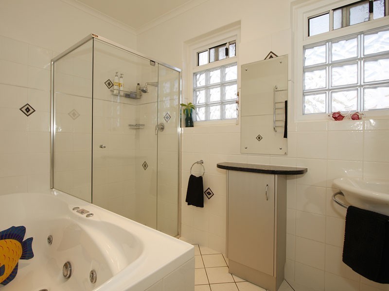 40 Seaview Road, West Beach SA 5024