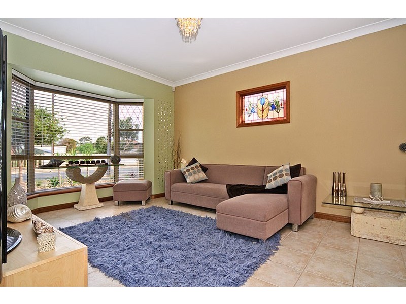 11a Rotorua Avenue, Park Holme SA 5043