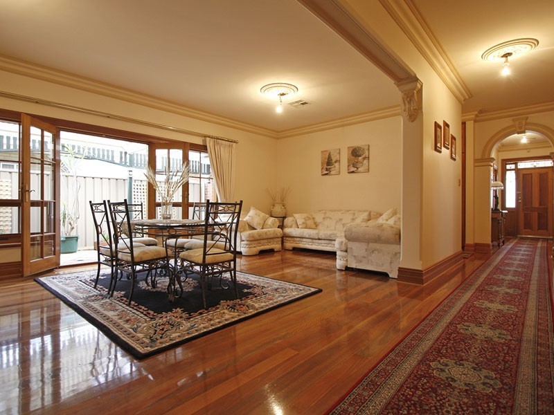 11 McEwan Avenue, Seaton SA 5023