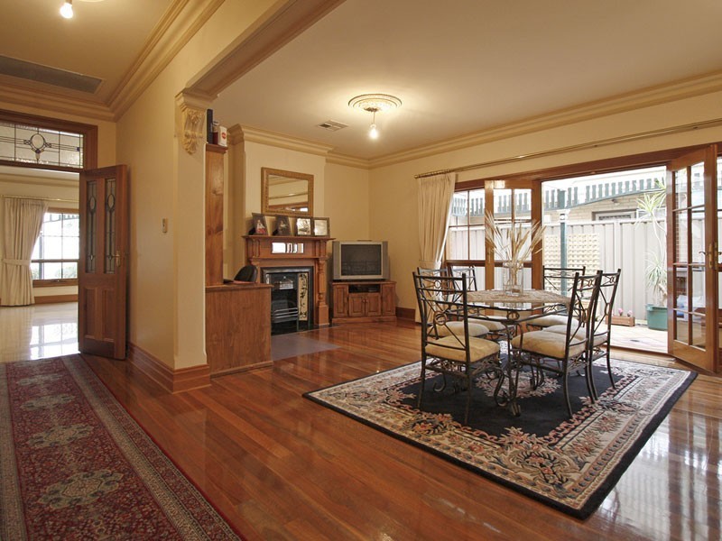 11 McEwan Avenue, Seaton SA 5023