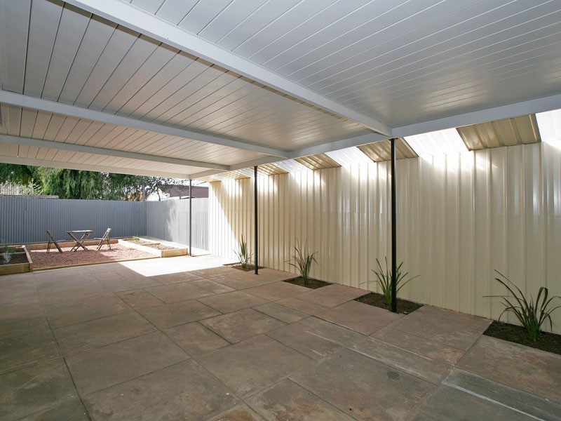 14 Brooklyn Terrace, North Haven SA 5018