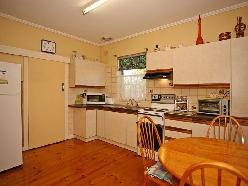 5 Maria Street, Findon SA 5023