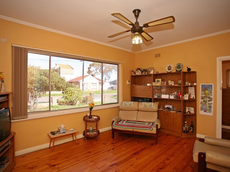 5 Maria Street, Findon SA 5023