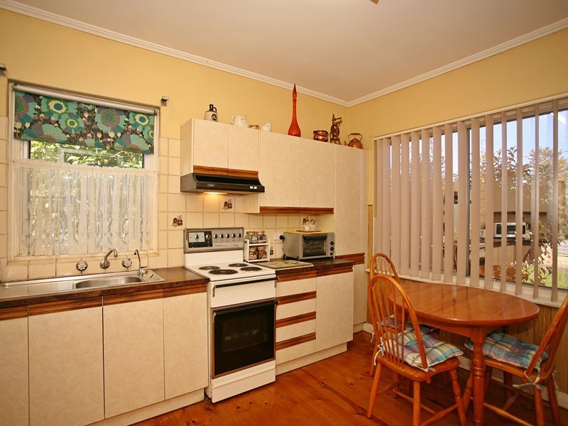 5 Maria Street, Findon SA 5023