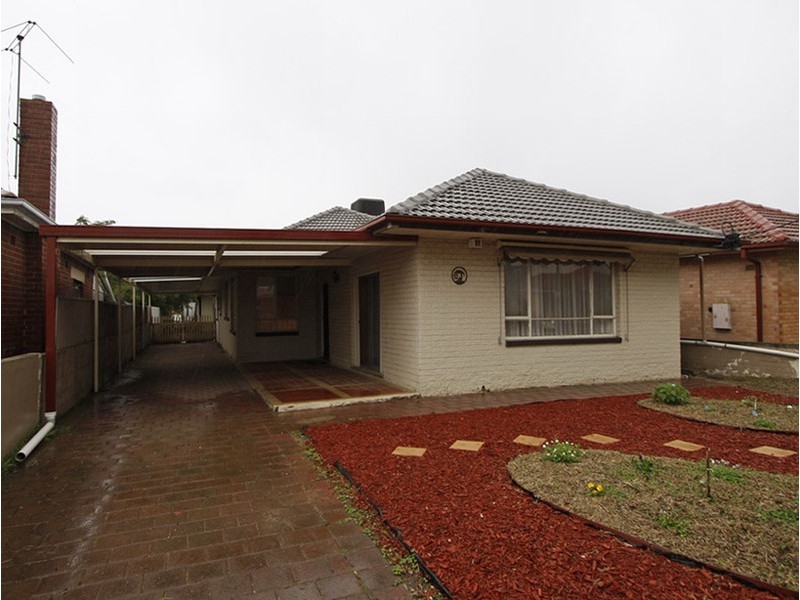 32 Lee Terrace, Rosewater SA 5013