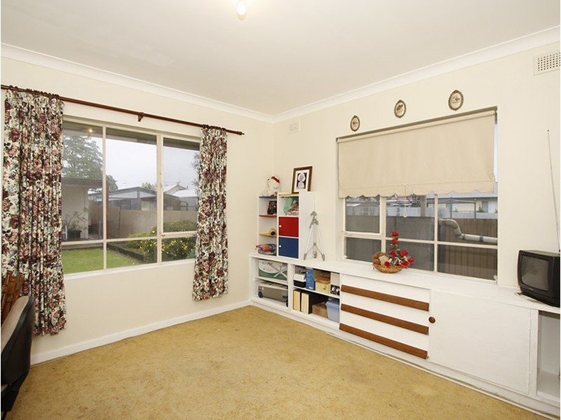 32 Lee Terrace, Rosewater SA 5013