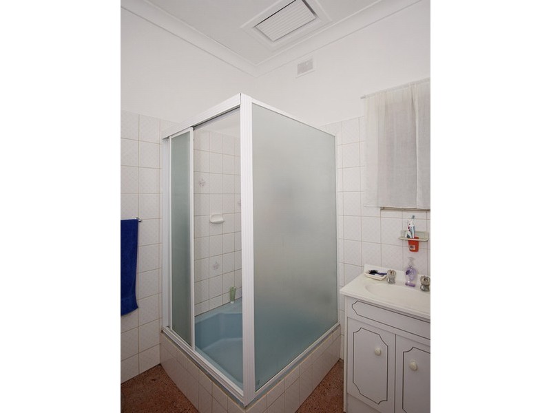 32 Lee Terrace, Rosewater SA 5013