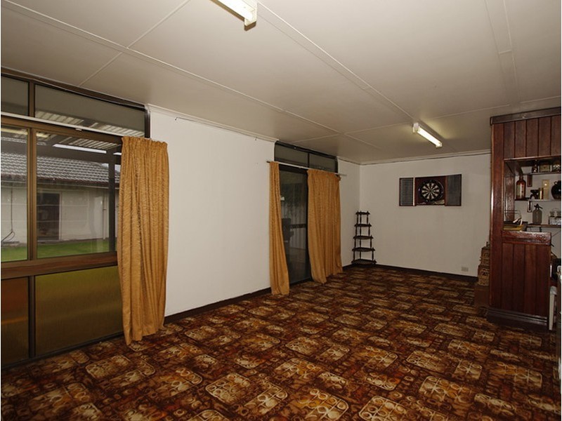 32 Lee Terrace, Rosewater SA 5013