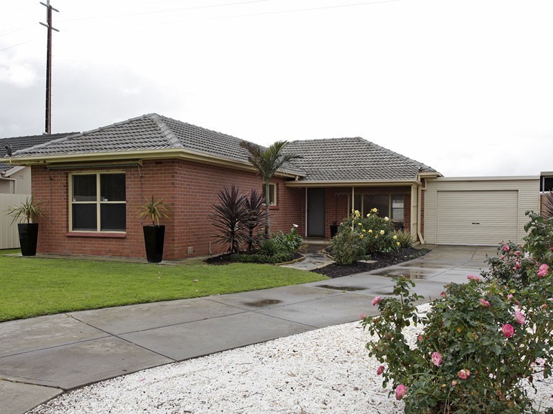 17 Borthwick Street, Henley Beach SA 5022