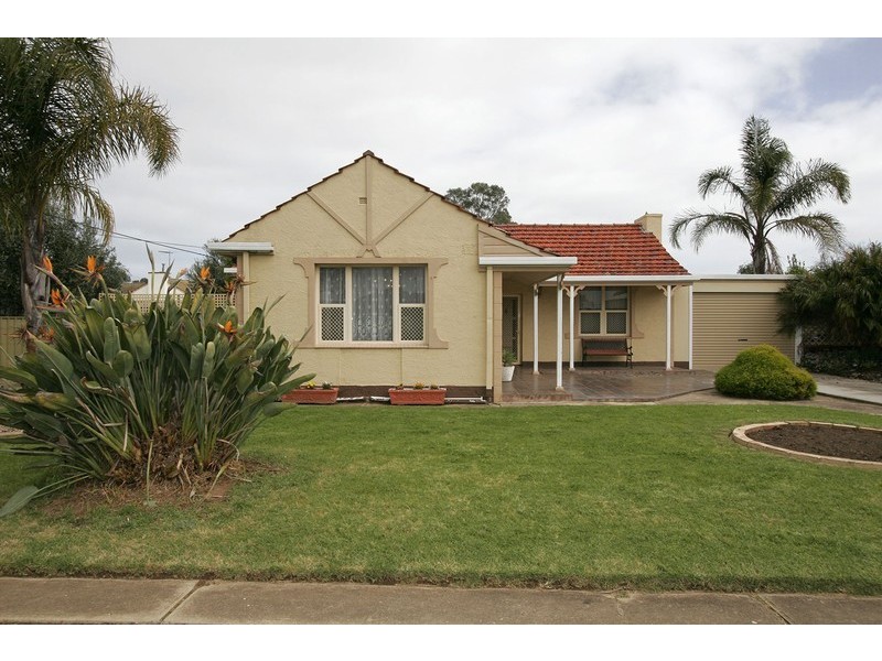 4 Lock Street, Kidman Park SA 5025