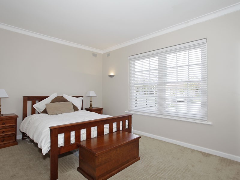 25 Sharpie Crescent, Grange SA 5022