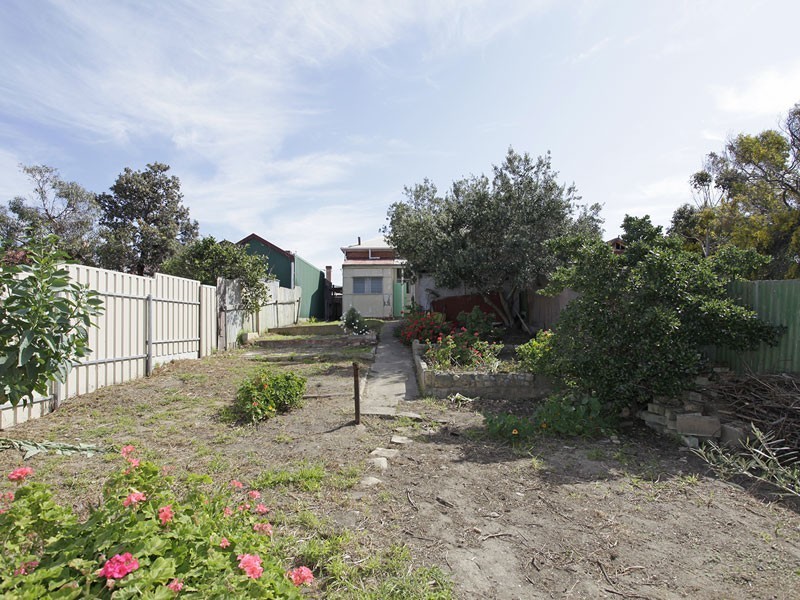 428 Seaview Road, Henley Beach SA 5022