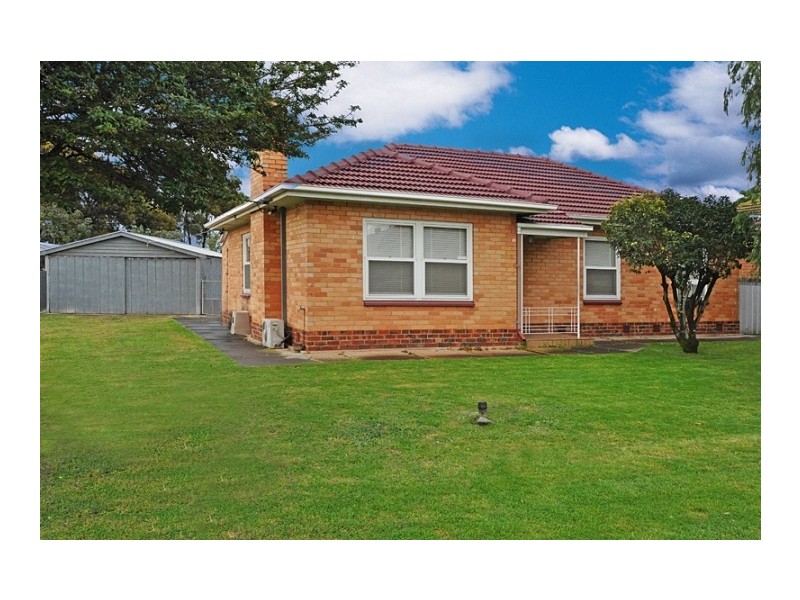 70 Fawnbrake Crescent, West Beach SA 5024