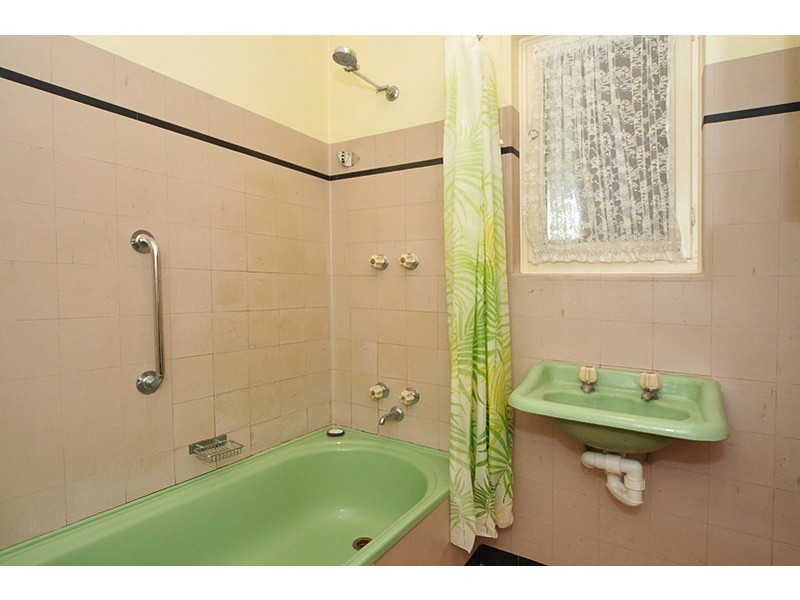 70 Fawnbrake Crescent, West Beach SA 5024