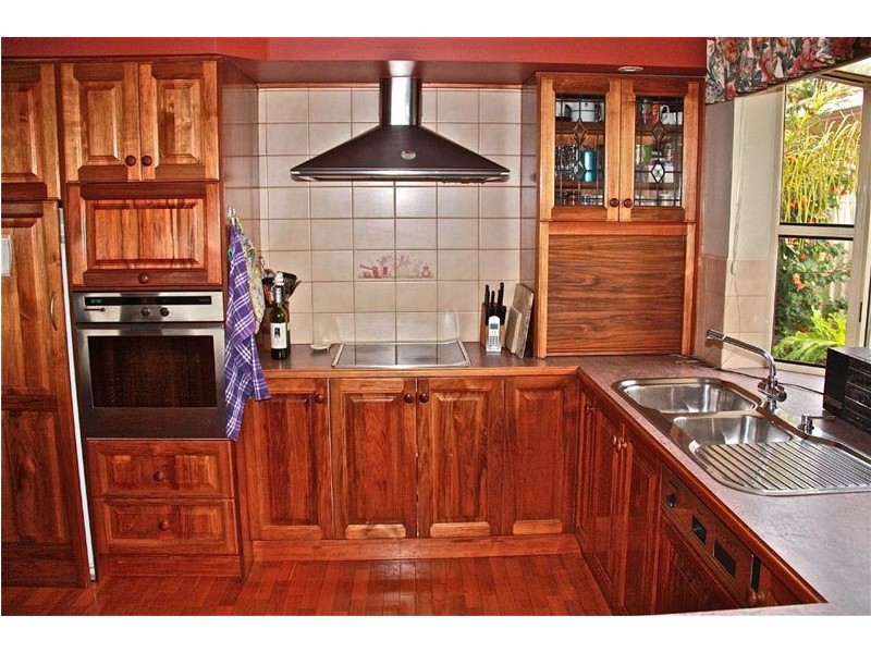 10 Royston Crescent, Seacombe Heights SA 5047