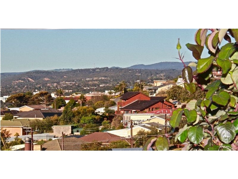 10 Royston Crescent, Seacombe Heights SA 5047