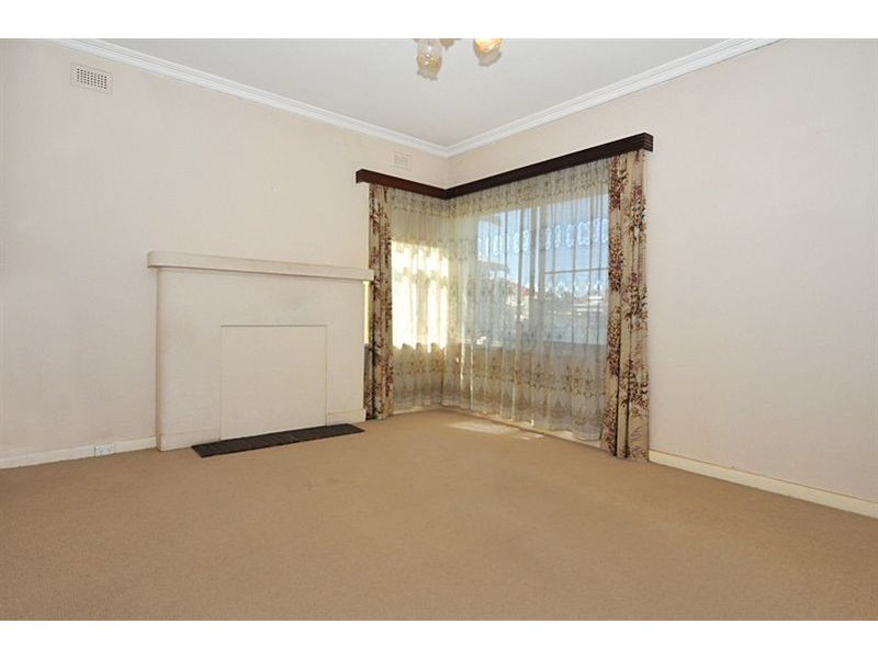 16 Neill Road, Cowandilla SA 5033