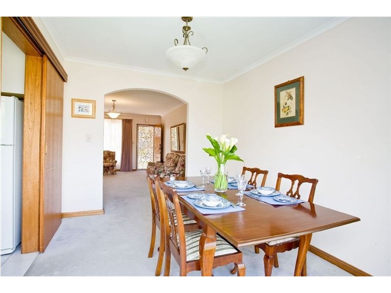 18/2 Island Drive,, West Lakes SA 5021
