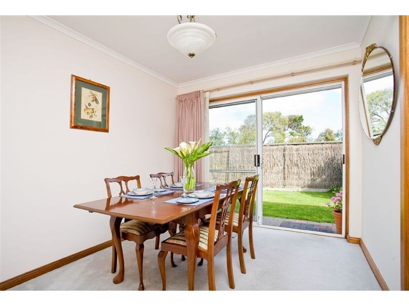 18/2 Island Drive,, West Lakes SA 5021