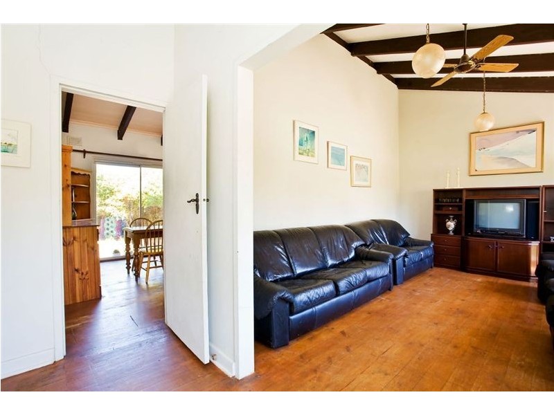 5 McLean Avenue, Grange SA 5022