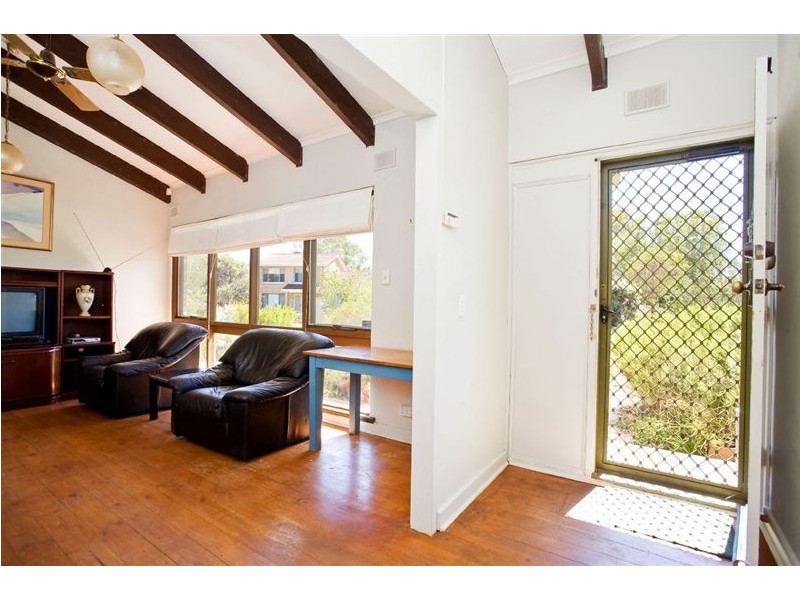 5 McLean Avenue, Grange SA 5022