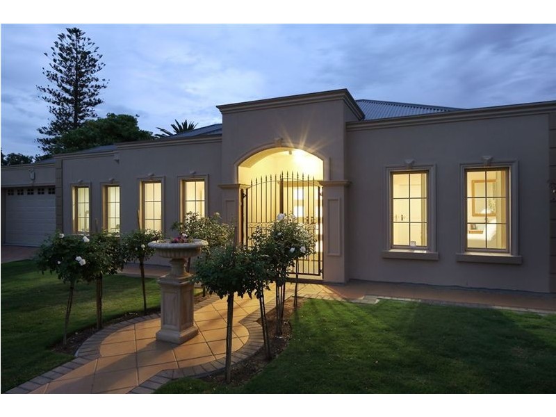14 HMAS Australia Road, Henley Beach South SA 5022