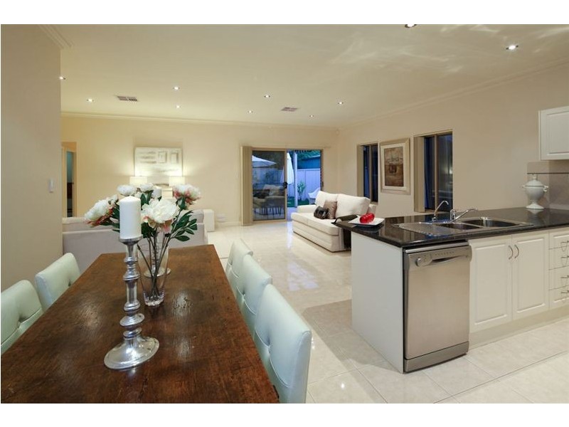 14 HMAS Australia Road, Henley Beach South SA 5022