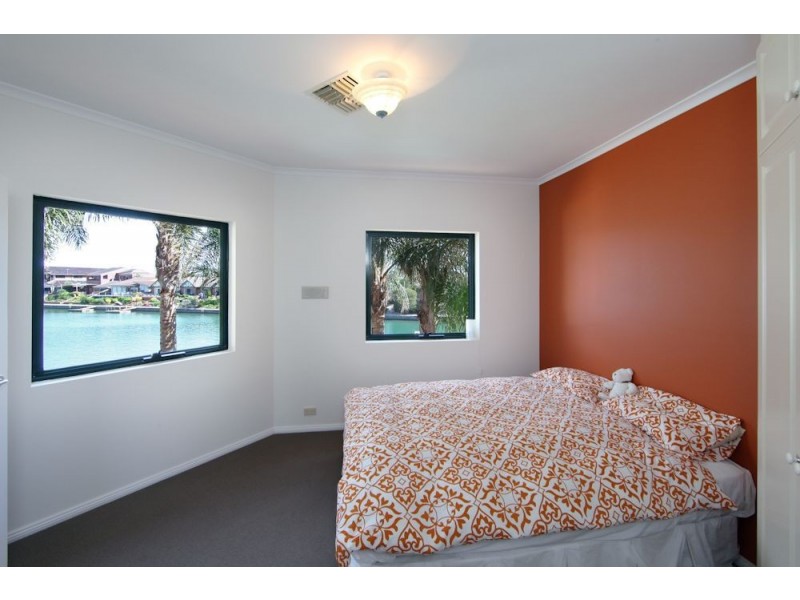 15/157 Brebner Drive, West Lakes SA 5021