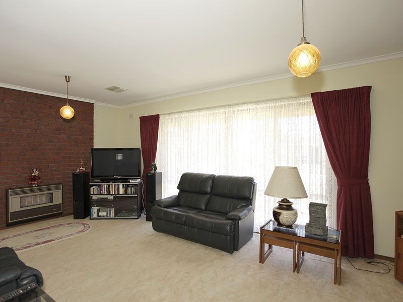 18 Tomkinson Road, Semaphore Park SA 5019