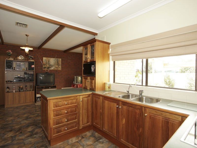 18 Tomkinson Road, Semaphore Park SA 5019