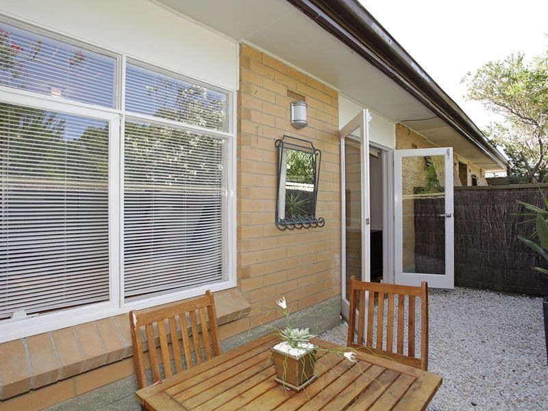 2/8 Chester Street, Henley Beach SA 5022