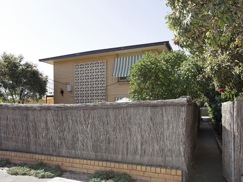 2/8 Chester Street, Henley Beach SA 5022