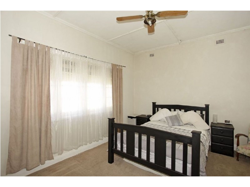 3a McGregor Terrace, Rosewater SA 5013
