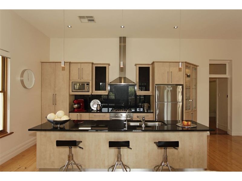 84 East Terrace, Henley Beach SA 5022