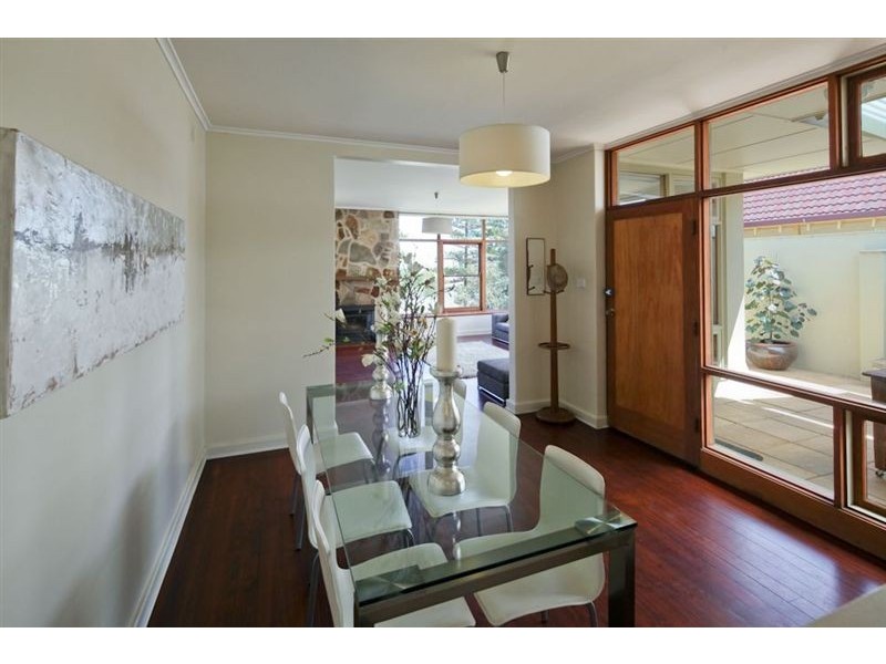 210 Seaview Road, Henley Beach South SA 5022