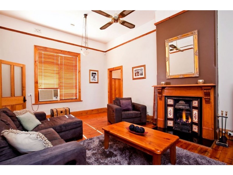 7 Parr Street, Largs Bay SA 5016