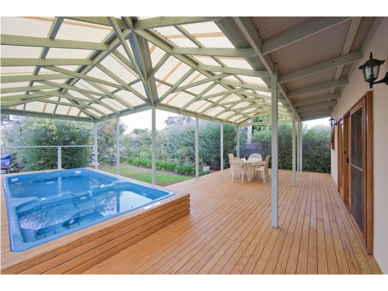 90 Somerset Avenue, Cumberland Park SA 5041