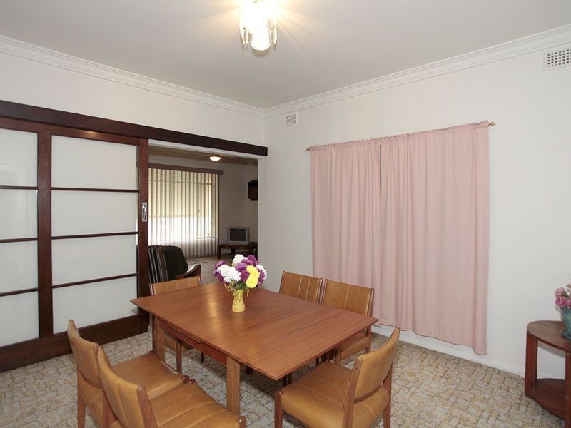 1 The Crescent, St Marys SA 5042