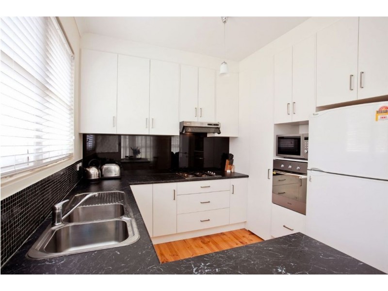 28 Emery Road, Campbelltown SA 5074