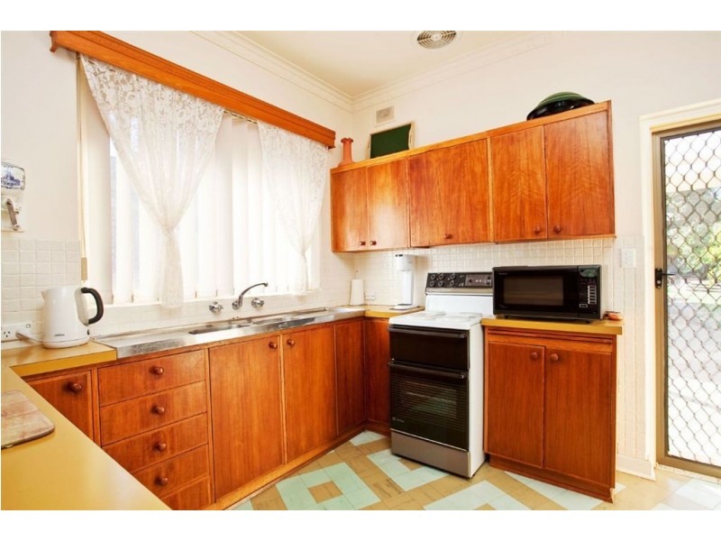 13 Treefern Avenue, Rostrevor SA 5073