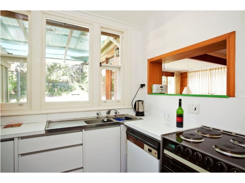 3 Leonard Terrace, Torrens Park SA 5062