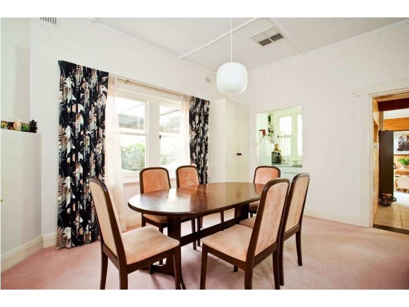 3 Leonard Terrace, Torrens Park SA 5062