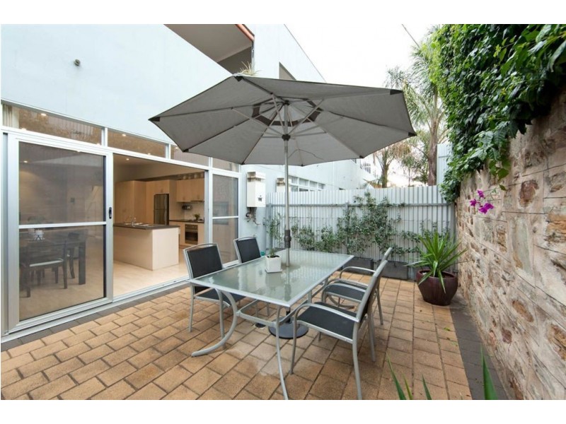 9 First Street, Hindmarsh SA 5007