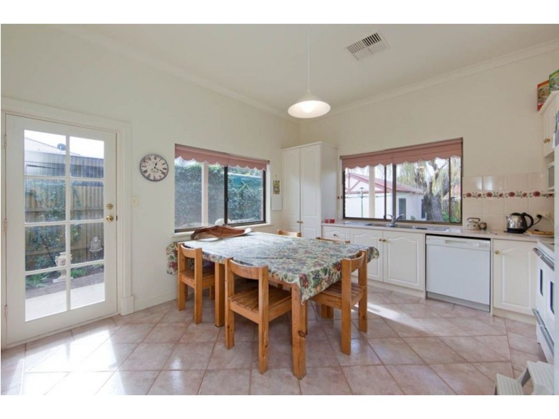 18 Stewart Street, Henley Beach SA 5022